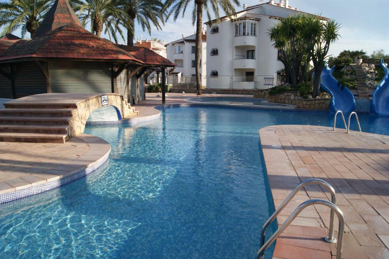 Apartamento Las Marinas II En دينايا المظهر الخارجي الصورة