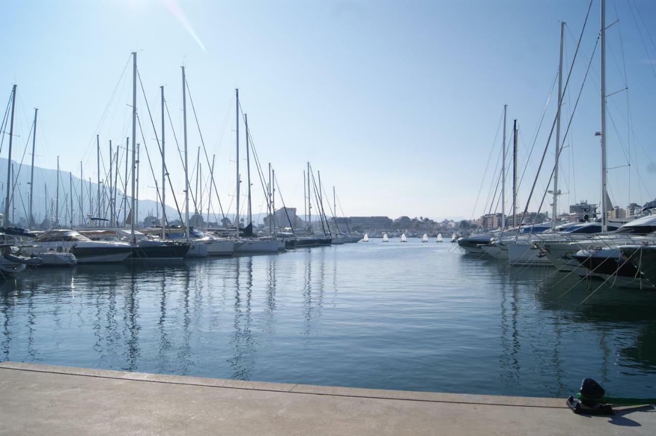 Apartamento Las Marinas II En دينايا المظهر الخارجي الصورة